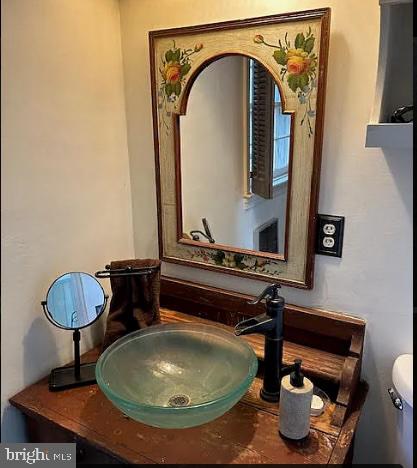 9124 JOHN S MOSBY HWY, UPPERVILLE, Virginia, 4 Bedrooms Bedrooms, ,4 BathroomsBathrooms,Residential,9124 JOHN S MOSBY HWY,VAFQ2017774 MLS # VAFQ2017774