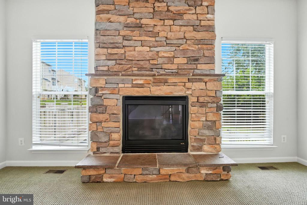 705 HOLLY LEAF, CULPEPER, Virginia 22701, 5 Bedrooms Bedrooms, ,2 BathroomsBathrooms,Residential,705 HOLLY LEAF,VACU2011194 MLS # VACU2011194