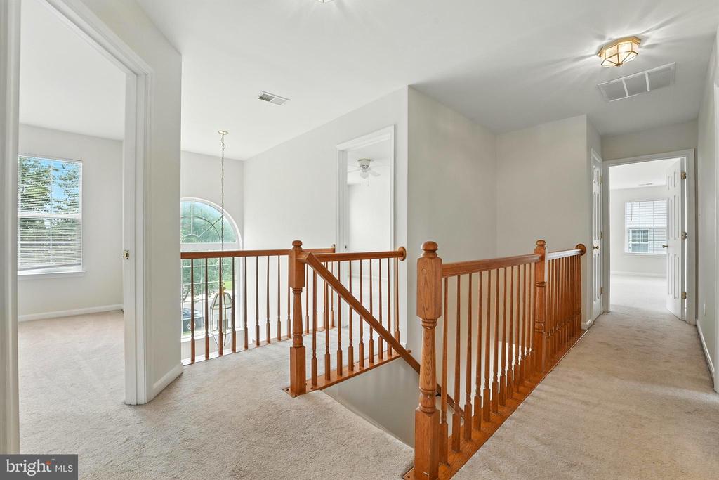 705 HOLLY LEAF, CULPEPER, Virginia 22701, 5 Bedrooms Bedrooms, ,2 BathroomsBathrooms,Residential,705 HOLLY LEAF,VACU2011194 MLS # VACU2011194