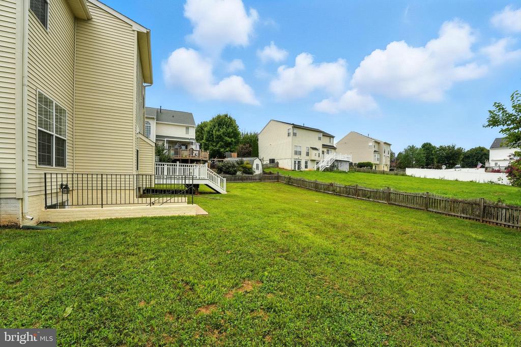 705 HOLLY LEAF, CULPEPER, Virginia 22701, 5 Bedrooms Bedrooms, ,2 BathroomsBathrooms,Residential,705 HOLLY LEAF,VACU2011194 MLS # VACU2011194