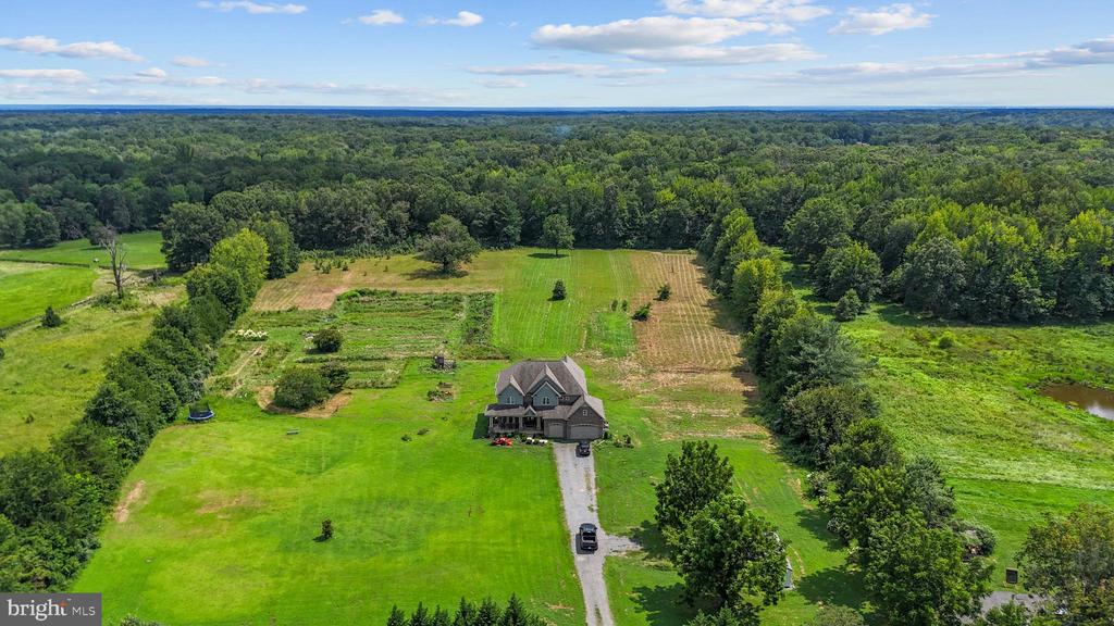 7099 ROGUES RD, NOKESVILLE, Virginia, 4 Bedrooms Bedrooms, ,4 BathroomsBathrooms,Residential,7099 ROGUES RD,VAFQ2017844 MLS # VAFQ2017844