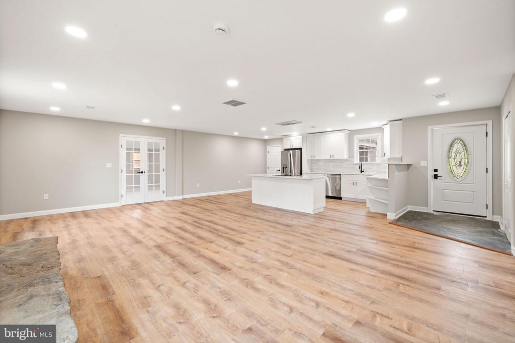 655 FOXCROFT RD, WARRENTON, Virginia 20186, 4 Bedrooms Bedrooms, ,2 BathroomsBathrooms,Residential,655 FOXCROFT RD,VAFQ2017764 MLS # VAFQ2017764