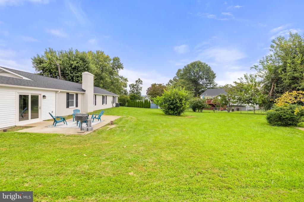 655 FOXCROFT RD, WARRENTON, Virginia 20186, 4 Bedrooms Bedrooms, ,2 BathroomsBathrooms,Residential,655 FOXCROFT RD,VAFQ2017764 MLS # VAFQ2017764