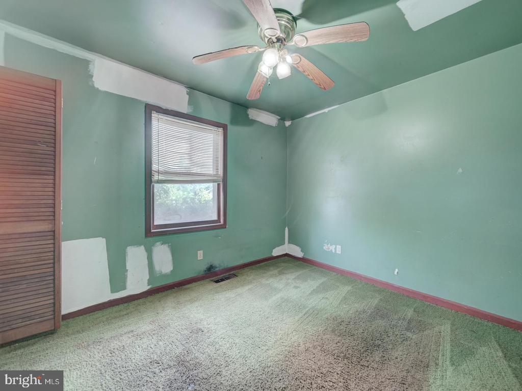 5724 ROSS DR, FREDERICKSBURG, Virginia 22407, 3 Bedrooms Bedrooms, ,1 BathroomBathrooms,Residential,5724 ROSS DR,VASP2035000 MLS # VASP2035000