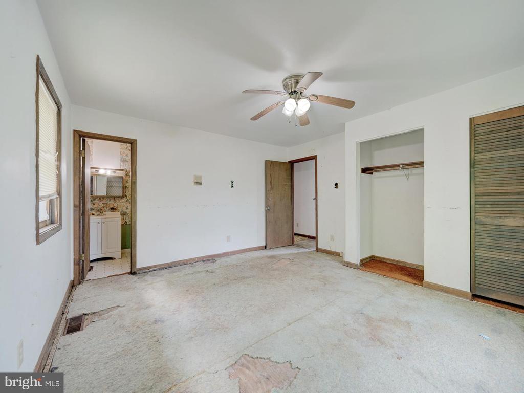5724 ROSS DR, FREDERICKSBURG, Virginia 22407, 3 Bedrooms Bedrooms, ,1 BathroomBathrooms,Residential,5724 ROSS DR,VASP2035000 MLS # VASP2035000