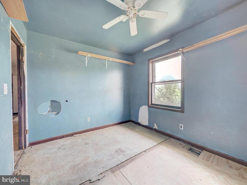 5724 ROSS DR, FREDERICKSBURG, Virginia 22407, 3 Bedrooms Bedrooms, ,1 BathroomBathrooms,Residential,5724 ROSS DR,VASP2035000 MLS # VASP2035000