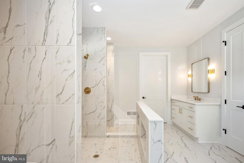 8639 ROSNI WAY, FREDERICKSBURG, Virginia 22407, 3 Bedrooms Bedrooms, ,2 BathroomsBathrooms,Residential,8639 ROSNI WAY,VASP2035392 MLS # VASP2035392