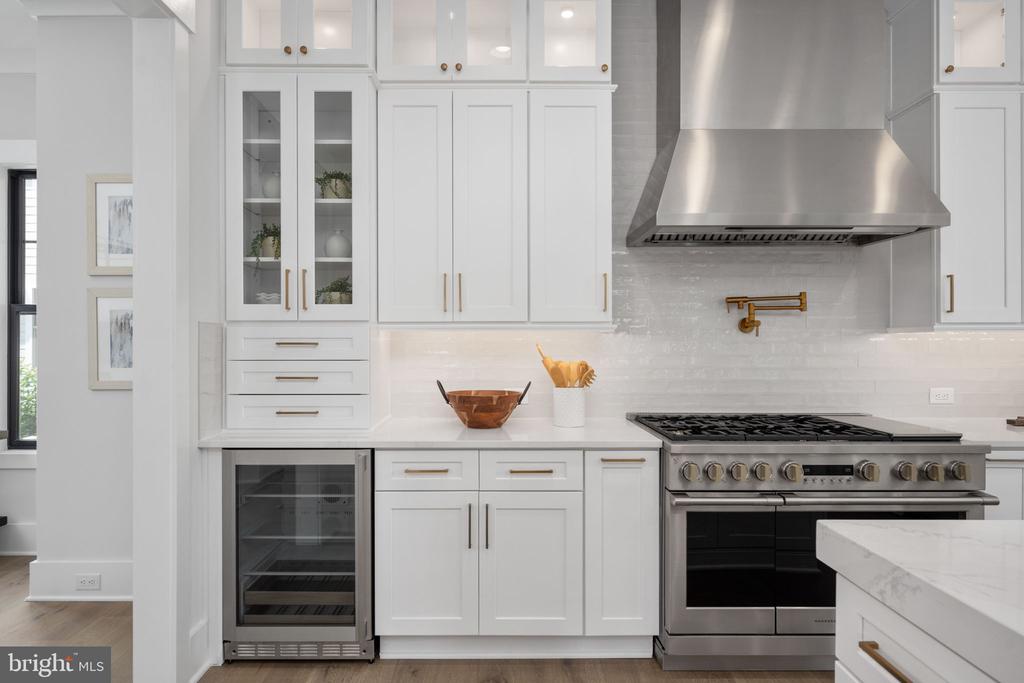 8639 ROSNI WAY, FREDERICKSBURG, Virginia 22407, 3 Bedrooms Bedrooms, ,2 BathroomsBathrooms,Residential,8639 ROSNI WAY,VASP2035392 MLS # VASP2035392