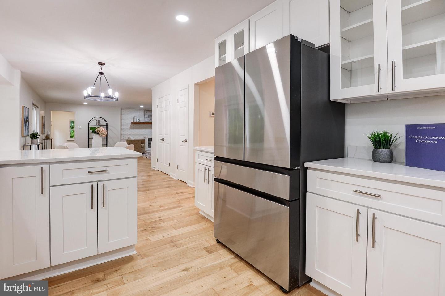 11923 FALLEN HOLLY CT, GREAT FALLS, Virginia 22066, 4 Bedrooms Bedrooms, ,4 BathroomsBathrooms,Residential,For sale,11923 FALLEN HOLLY CT,VAFX2241380 MLS # VAFX2241380