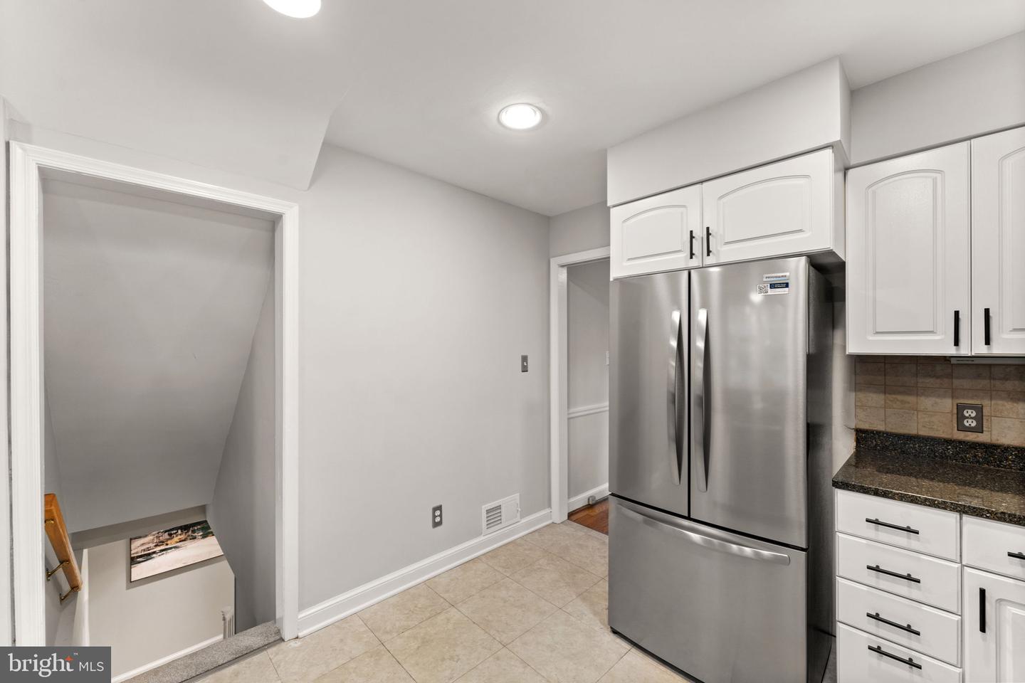 2323 N VERMONT ST, ARLINGTON, Virginia 22207, 4 Bedrooms Bedrooms, ,3 BathroomsBathrooms,Residential,For sale,2323 N VERMONT ST,VAAR2057876 MLS # VAAR2057876