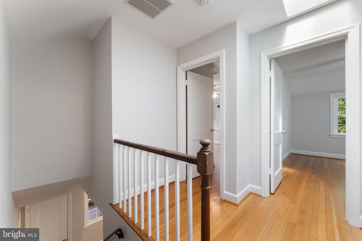 2323 N VERMONT ST, ARLINGTON, Virginia 22207, 4 Bedrooms Bedrooms, ,3 BathroomsBathrooms,Residential,For sale,2323 N VERMONT ST,VAAR2057876 MLS # VAAR2057876