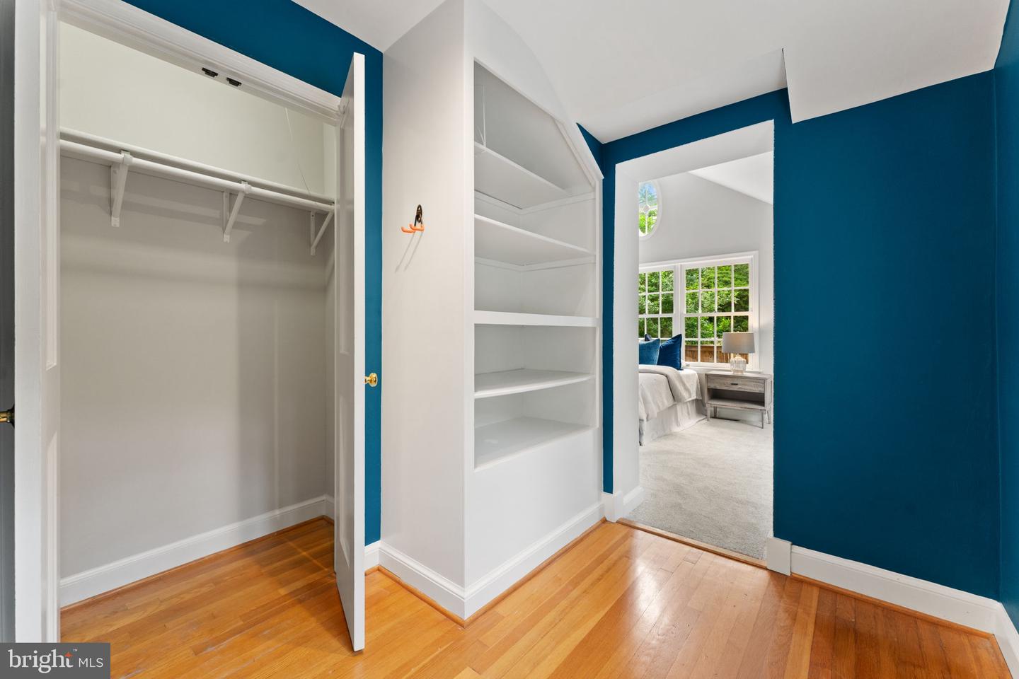 2323 N VERMONT ST, ARLINGTON, Virginia 22207, 4 Bedrooms Bedrooms, ,3 BathroomsBathrooms,Residential,For sale,2323 N VERMONT ST,VAAR2057876 MLS # VAAR2057876