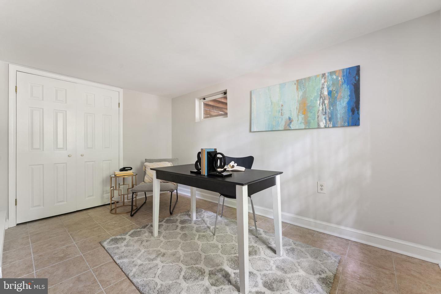 2323 N VERMONT ST, ARLINGTON, Virginia 22207, 4 Bedrooms Bedrooms, ,3 BathroomsBathrooms,Residential,For sale,2323 N VERMONT ST,VAAR2057876 MLS # VAAR2057876