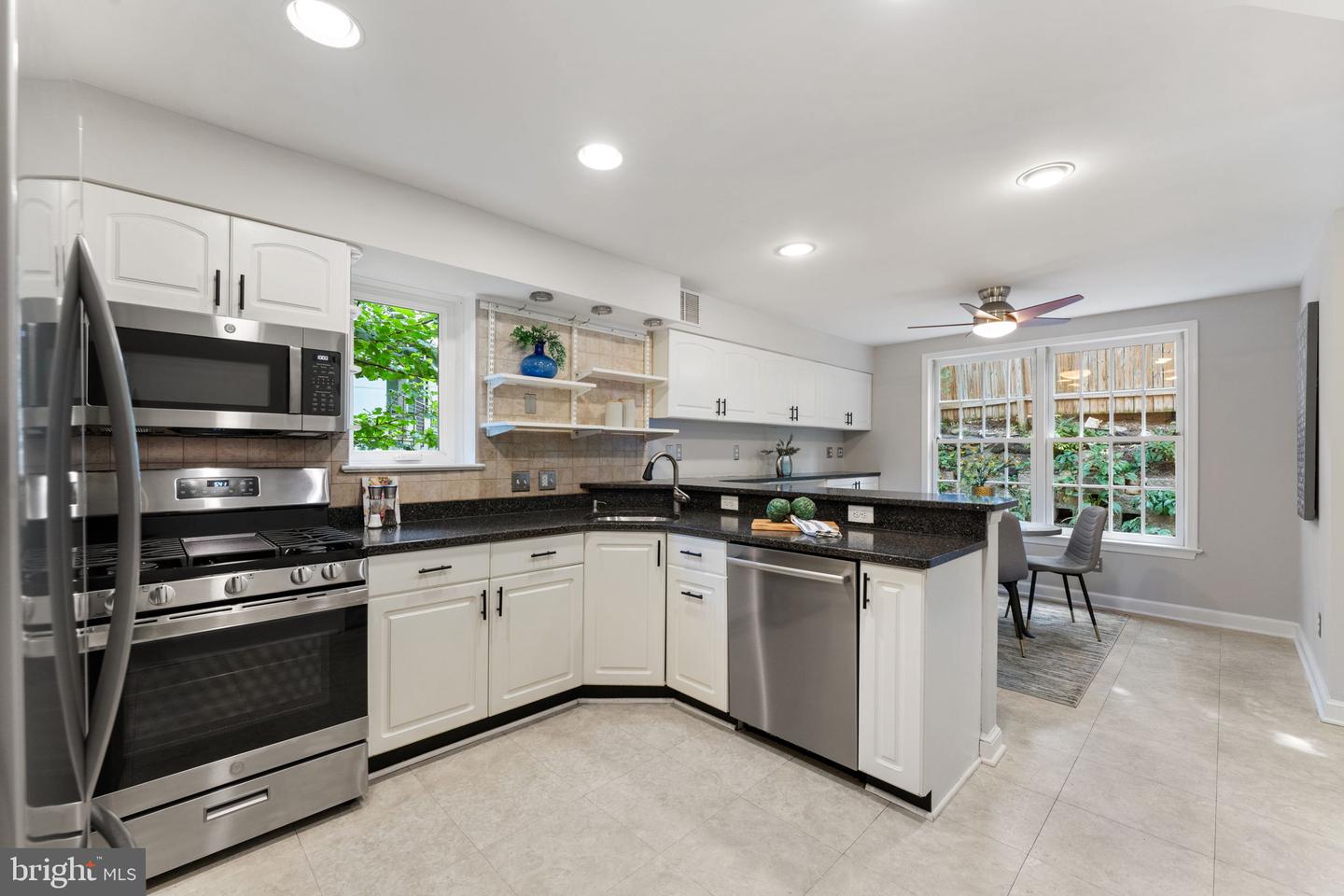 2323 N VERMONT ST, ARLINGTON, Virginia 22207, 4 Bedrooms Bedrooms, ,3 BathroomsBathrooms,Residential,For sale,2323 N VERMONT ST,VAAR2057876 MLS # VAAR2057876