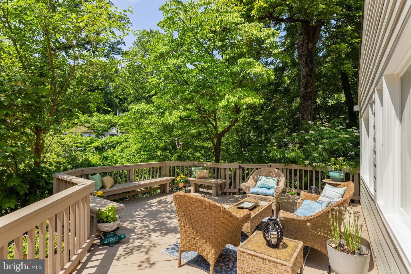2323 N VERMONT ST, ARLINGTON, Virginia 22207, 4 Bedrooms Bedrooms, ,3 BathroomsBathrooms,Residential,For sale,2323 N VERMONT ST,VAAR2057876 MLS # VAAR2057876