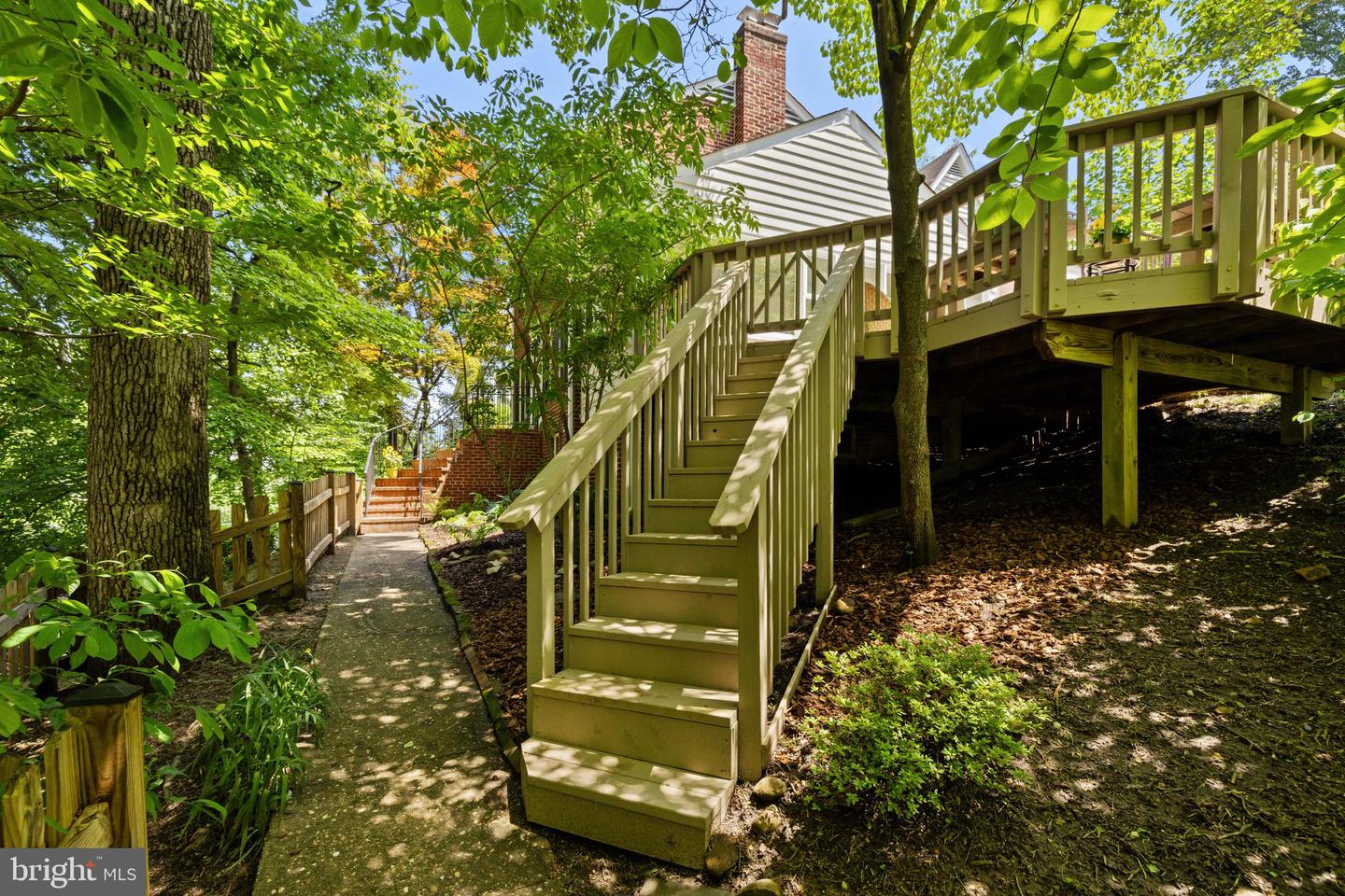 2323 N VERMONT ST, ARLINGTON, Virginia 22207, 4 Bedrooms Bedrooms, ,3 BathroomsBathrooms,Residential,For sale,2323 N VERMONT ST,VAAR2057876 MLS # VAAR2057876