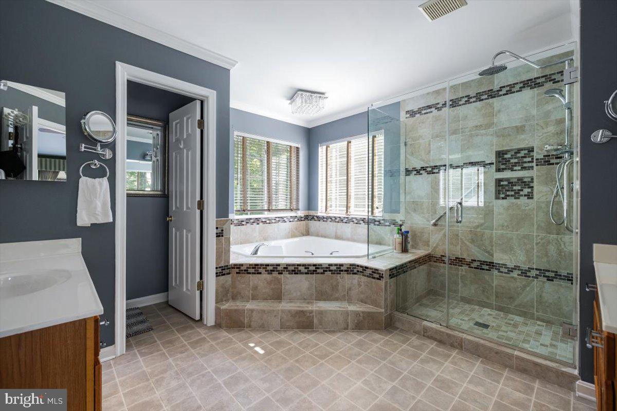 9308 EAGLE CT, MANASSAS PARK, Virginia 20111, 4 Bedrooms Bedrooms, ,3 BathroomsBathrooms,Residential,For sale,9308 EAGLE CT,VAMP2003058 MLS # VAMP2003058