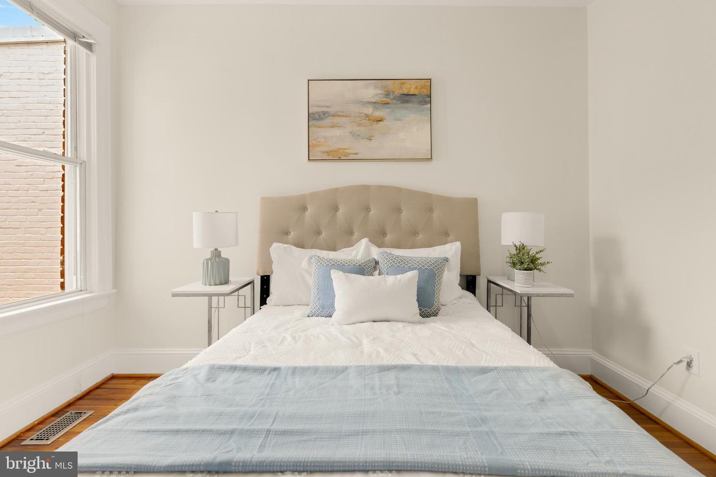 2917 NORTH CAPITOL ST NE, WASHINGTON, District Of Columbia 20002, 4 Bedrooms Bedrooms, ,3 BathroomsBathrooms,Residential,For sale,2917 NORTH CAPITOL ST NE,DCDC2202304 MLS # DCDC2202304
