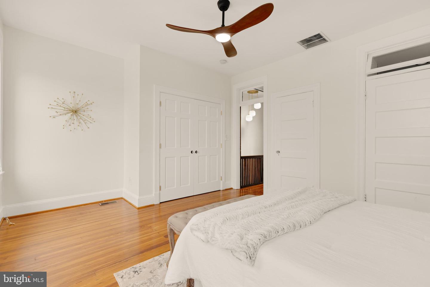 2917 NORTH CAPITOL ST NE, WASHINGTON, District Of Columbia 20002, 4 Bedrooms Bedrooms, ,3 BathroomsBathrooms,Residential,For sale,2917 NORTH CAPITOL ST NE,DCDC2202304 MLS # DCDC2202304