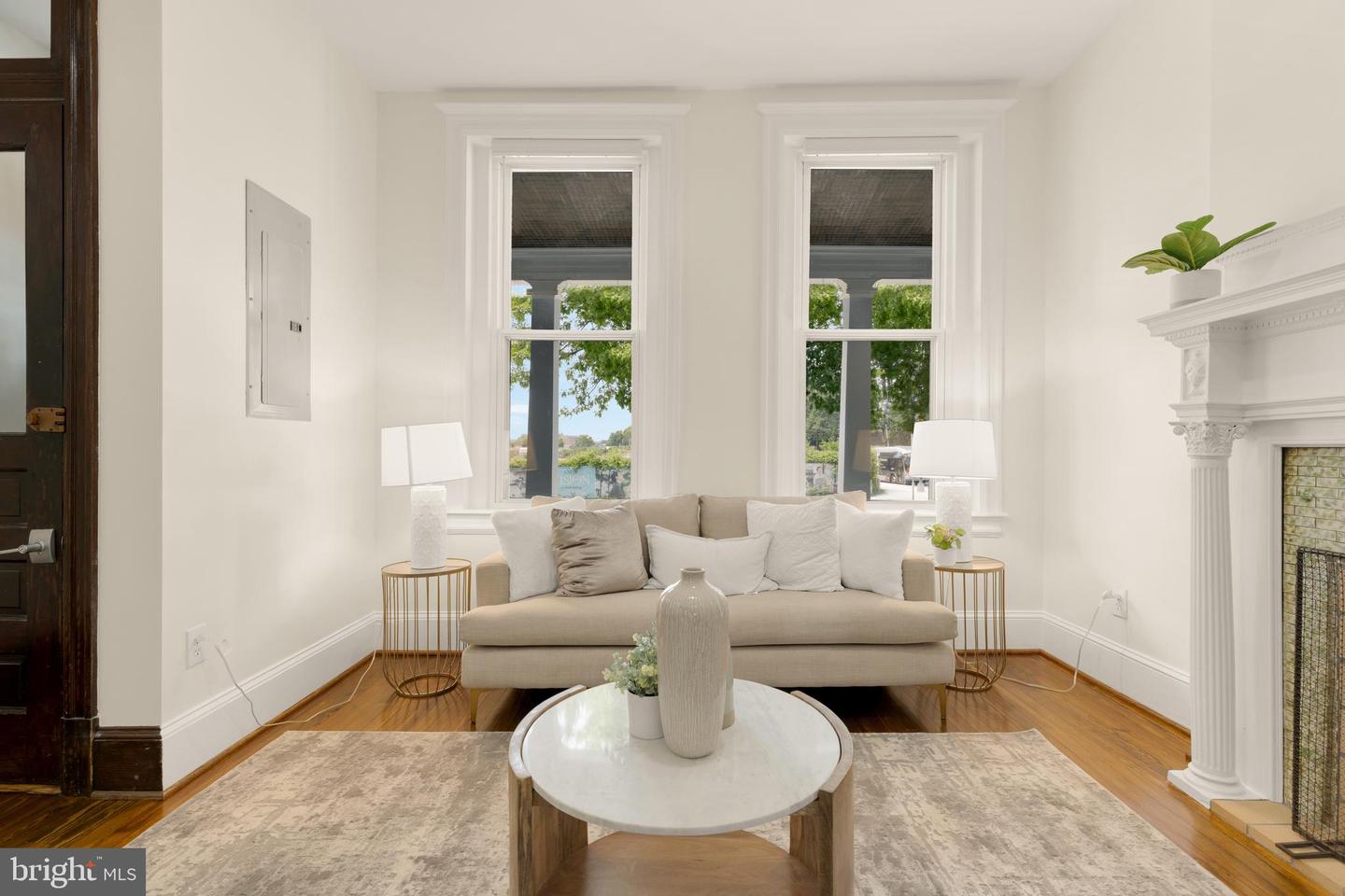 2917 NORTH CAPITOL ST NE, WASHINGTON, District Of Columbia 20002, 4 Bedrooms Bedrooms, ,3 BathroomsBathrooms,Residential,For sale,2917 NORTH CAPITOL ST NE,DCDC2202304 MLS # DCDC2202304
