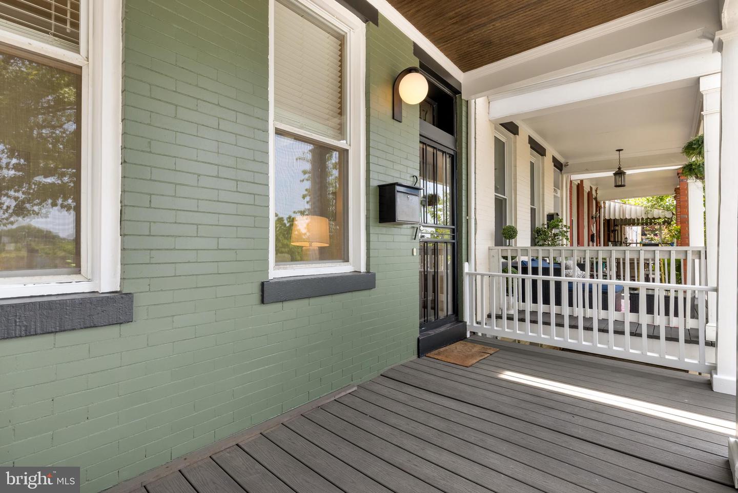 2917 NORTH CAPITOL ST NE, WASHINGTON, District Of Columbia 20002, 4 Bedrooms Bedrooms, ,3 BathroomsBathrooms,Residential,For sale,2917 NORTH CAPITOL ST NE,DCDC2202304 MLS # DCDC2202304