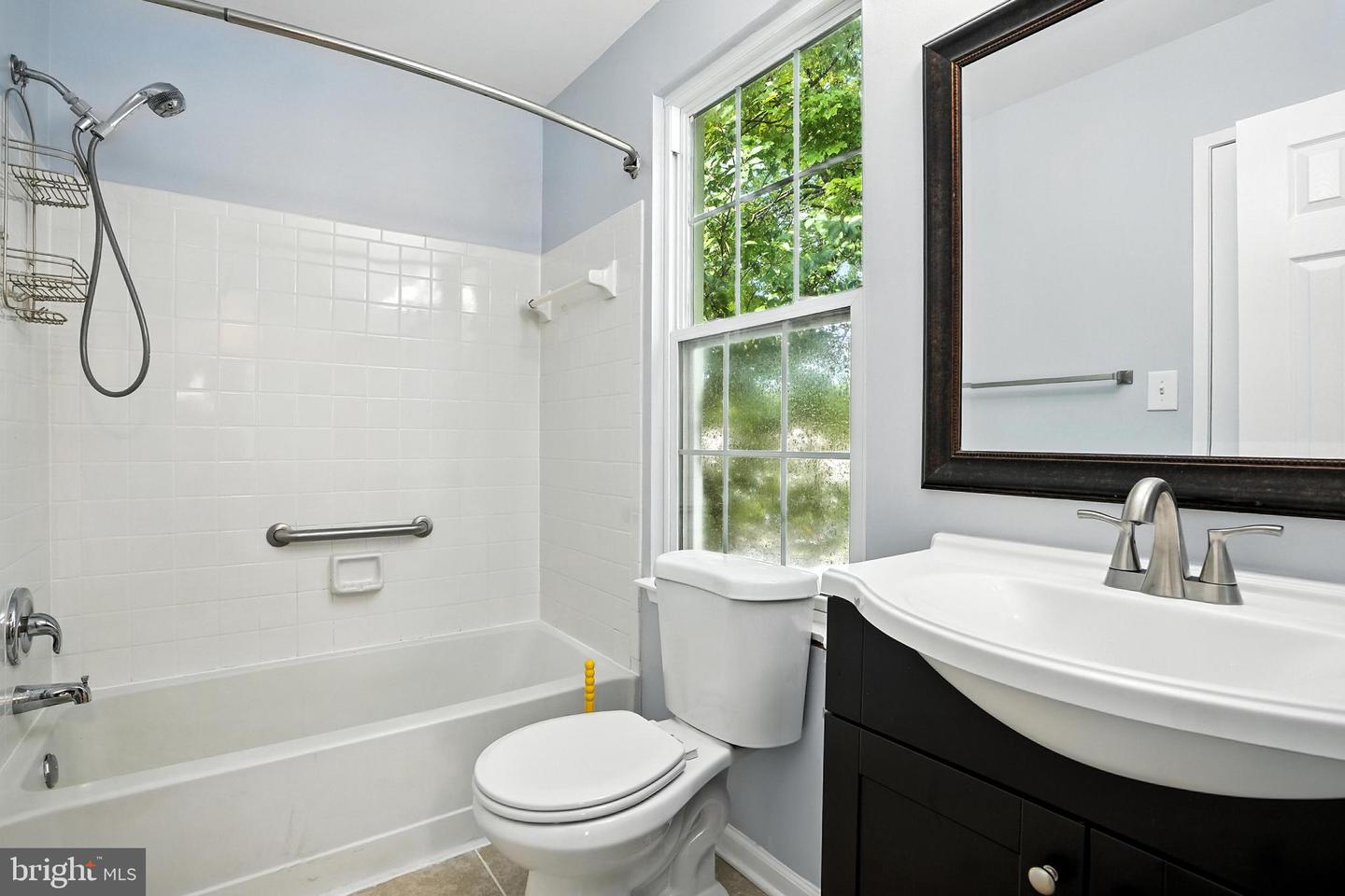 5800 BRIDGETOWN CT #14, BURKE, Virginia 22015, 2 Bedrooms Bedrooms, ,3 BathroomsBathrooms,Residential,For sale,5800 BRIDGETOWN CT #14,VAFX2243926 MLS # VAFX2243926