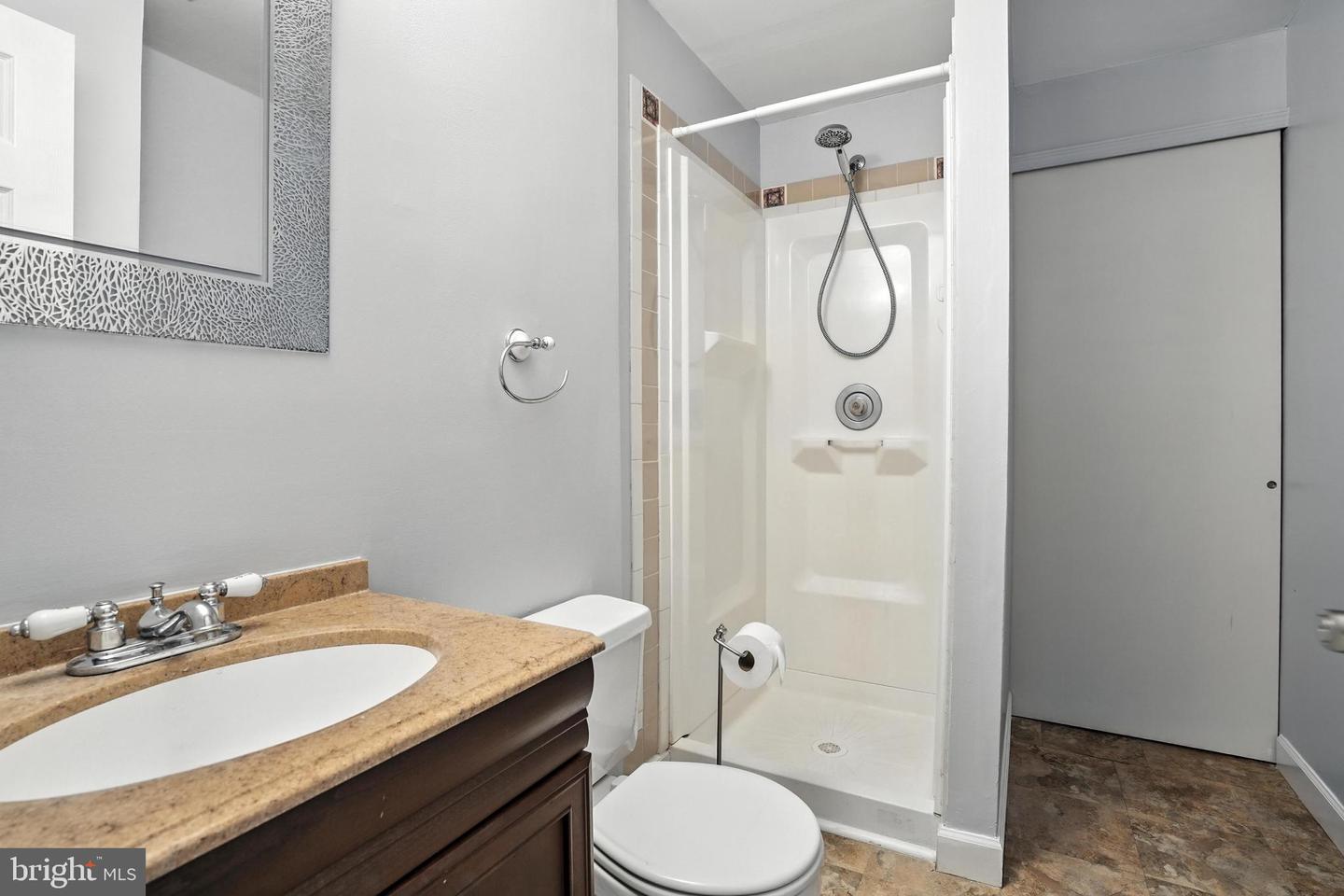 5800 BRIDGETOWN CT #14, BURKE, Virginia 22015, 2 Bedrooms Bedrooms, ,3 BathroomsBathrooms,Residential,For sale,5800 BRIDGETOWN CT #14,VAFX2243926 MLS # VAFX2243926
