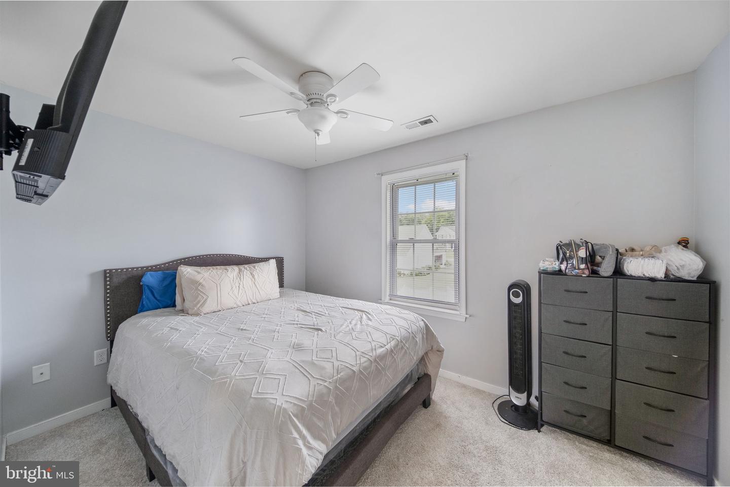 244 MEADOW LN, BOWLING GREEN, Virginia 22427, 4 Bedrooms Bedrooms, ,2 BathroomsBathrooms,Residential,For sale,244 MEADOW LN,VACV2008232 MLS # VACV2008232