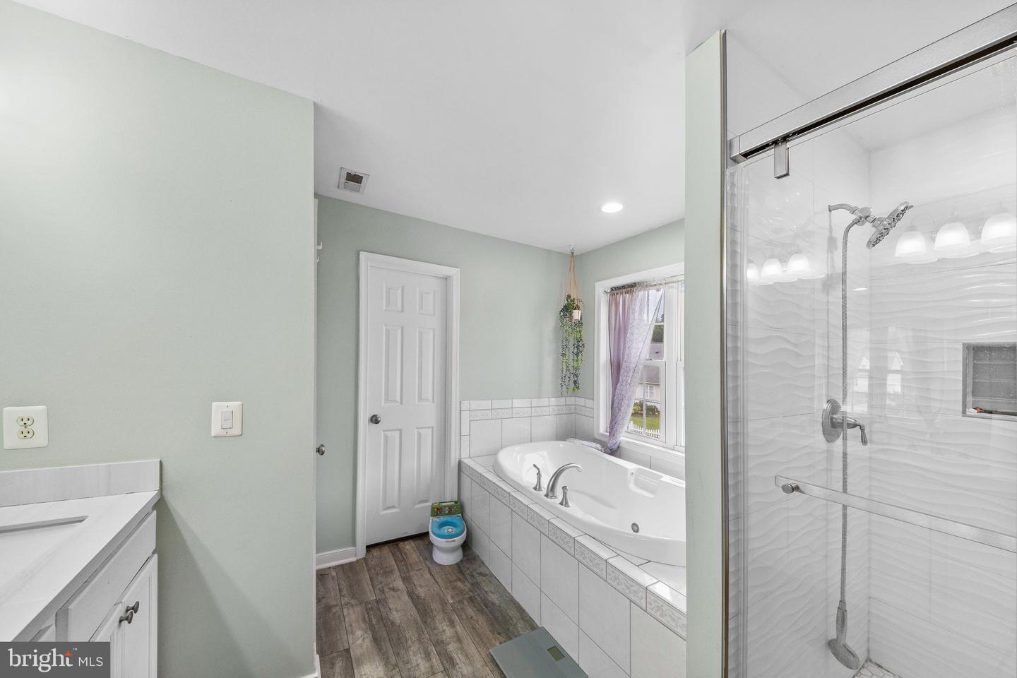 244 MEADOW LN, BOWLING GREEN, Virginia 22427, 4 Bedrooms Bedrooms, ,2 BathroomsBathrooms,Residential,For sale,244 MEADOW LN,VACV2008232 MLS # VACV2008232