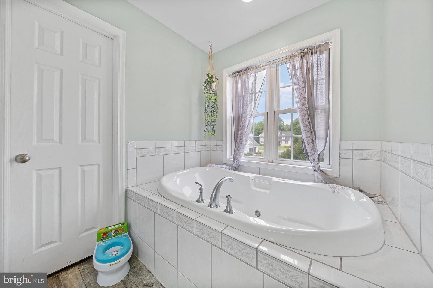 244 MEADOW LN, BOWLING GREEN, Virginia 22427, 4 Bedrooms Bedrooms, ,2 BathroomsBathrooms,Residential,For sale,244 MEADOW LN,VACV2008232 MLS # VACV2008232