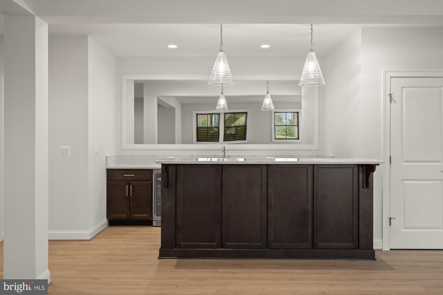 1002 COUNTRY CLUB DR NE, VIENNA, Virginia 22180, 6 Bedrooms Bedrooms, ,6 BathroomsBathrooms,Residential,For sale,1002 COUNTRY CLUB DR NE,VAFX2245926 MLS # VAFX2245926