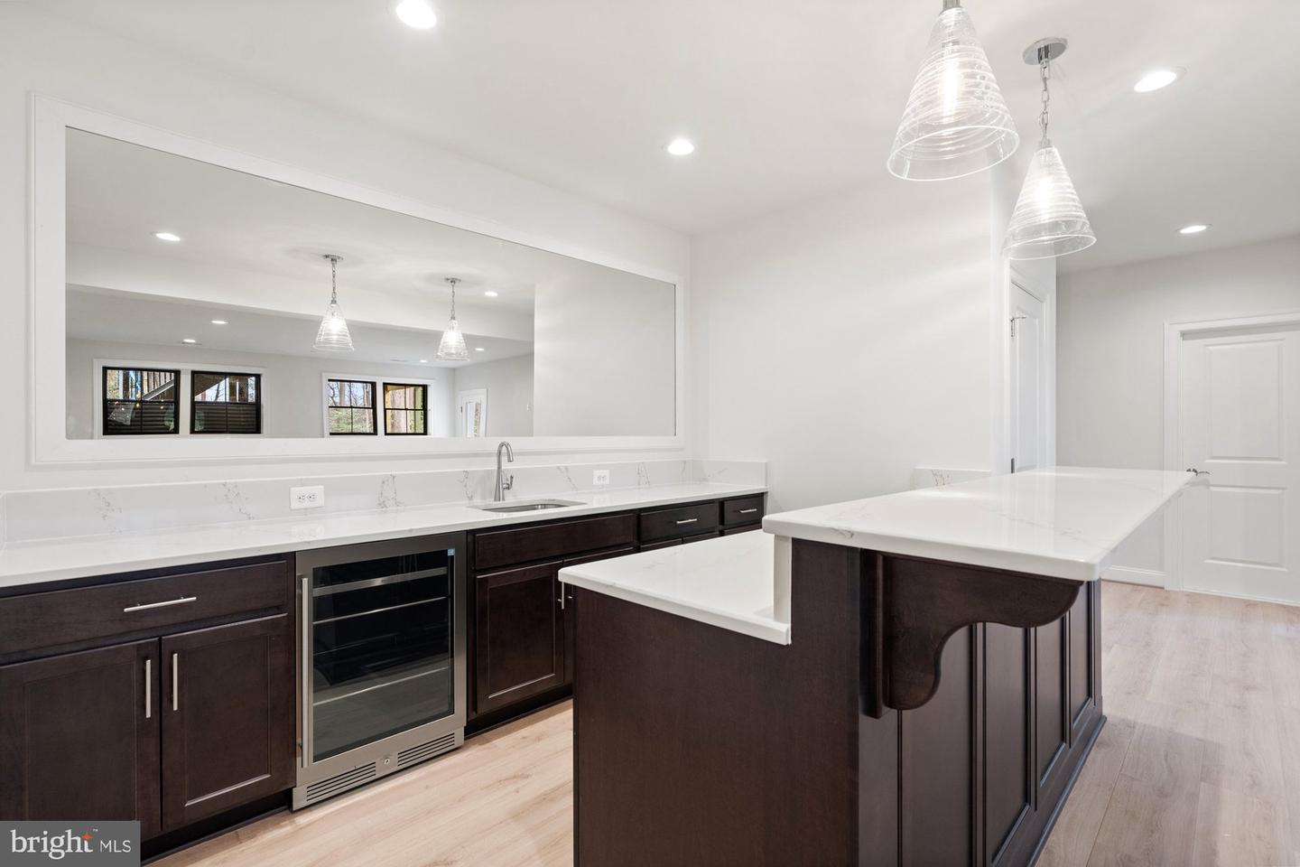 1002 COUNTRY CLUB DR NE, VIENNA, Virginia 22180, 6 Bedrooms Bedrooms, ,6 BathroomsBathrooms,Residential,For sale,1002 COUNTRY CLUB DR NE,VAFX2245926 MLS # VAFX2245926