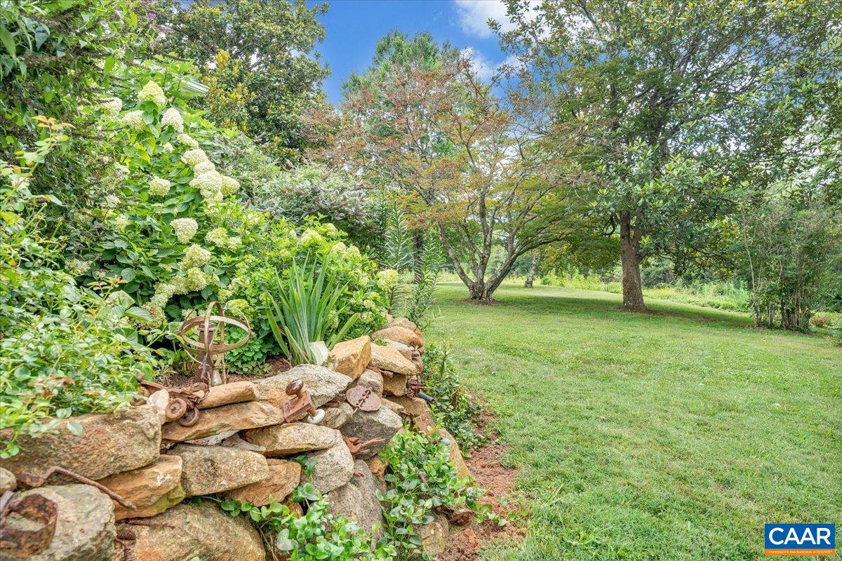 785 JONESBORO RD, ROSELAND, Virginia 22967, 4 Bedrooms Bedrooms, ,2 BathroomsBathrooms,Residential,785 JONESBORO RD,667678 MLS # 667678