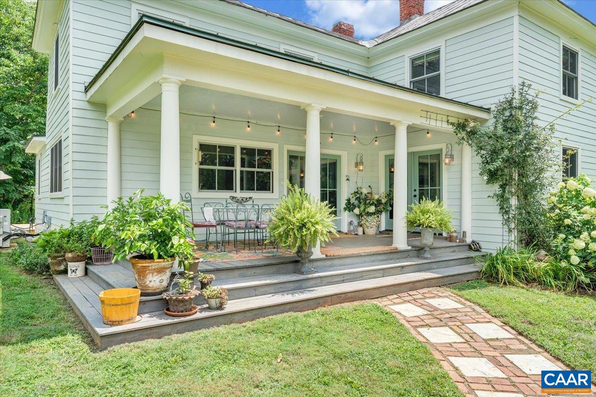 785 JONESBORO RD, ROSELAND, Virginia 22967, 4 Bedrooms Bedrooms, ,2 BathroomsBathrooms,Residential,785 JONESBORO RD,667678 MLS # 667678