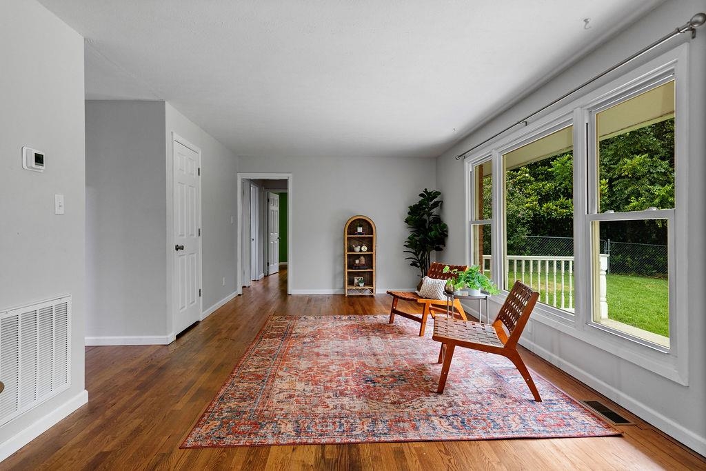 285 SKYVIEW CIR, VERONA, Virginia 24482, 3 Bedrooms Bedrooms, ,1 BathroomBathrooms,Residential,285 SKYVIEW CIR,667679 MLS # 667679