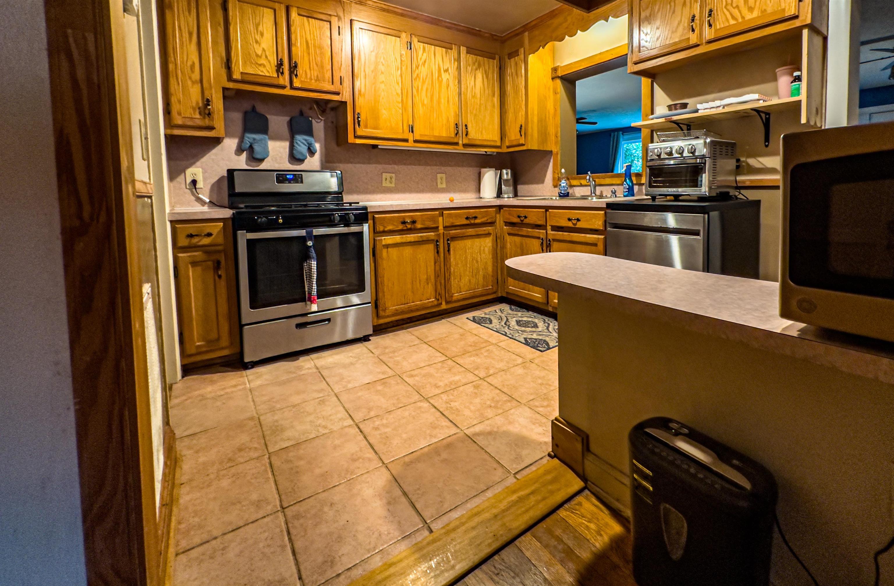 222 KING AVE, WAYNESBORO, Virginia 22980, 4 Bedrooms Bedrooms, ,2 BathroomsBathrooms,Residential,222 KING AVE,667681 MLS # 667681