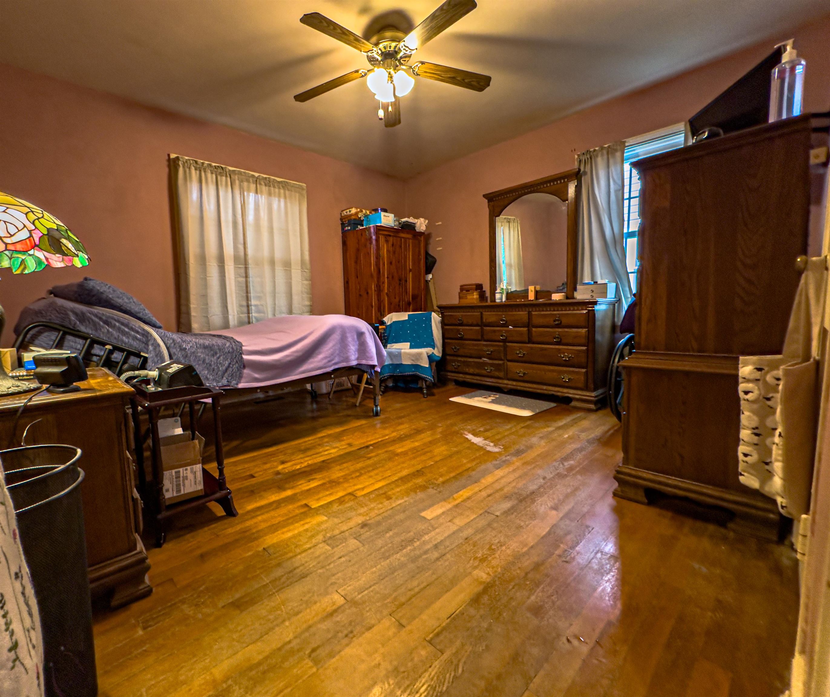 222 KING AVE, WAYNESBORO, Virginia 22980, 4 Bedrooms Bedrooms, ,2 BathroomsBathrooms,Residential,222 KING AVE,667681 MLS # 667681