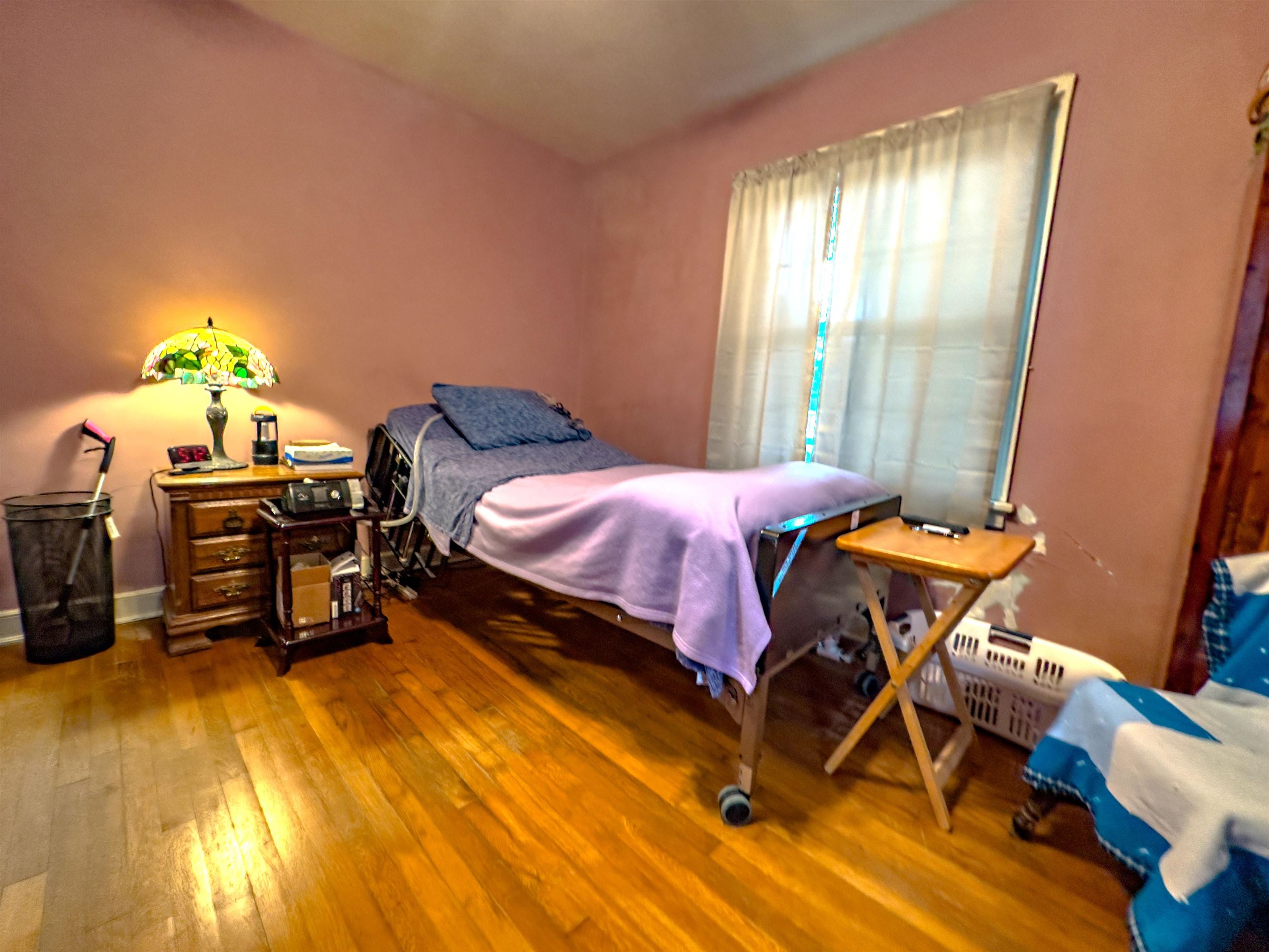 222 KING AVE, WAYNESBORO, Virginia 22980, 4 Bedrooms Bedrooms, ,2 BathroomsBathrooms,Residential,222 KING AVE,667681 MLS # 667681