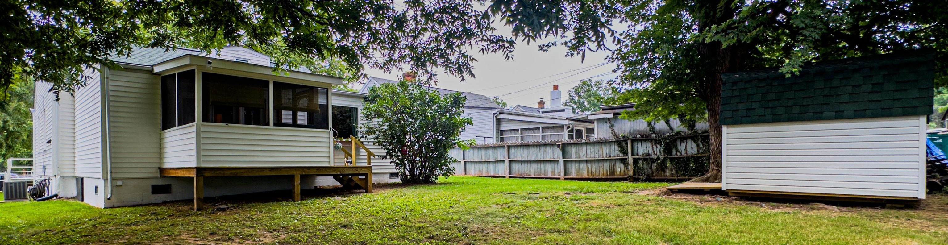 222 KING AVE, WAYNESBORO, Virginia 22980, 4 Bedrooms Bedrooms, ,2 BathroomsBathrooms,Residential,222 KING AVE,667681 MLS # 667681
