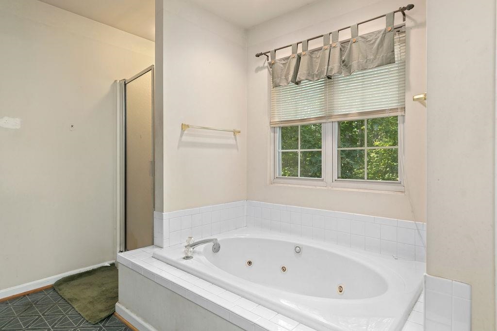 661 JEFFERSON DR, PALMYRA, Virginia 22963, 4 Bedrooms Bedrooms, ,2 BathroomsBathrooms,Residential,661 JEFFERSON DR,667686 MLS # 667686