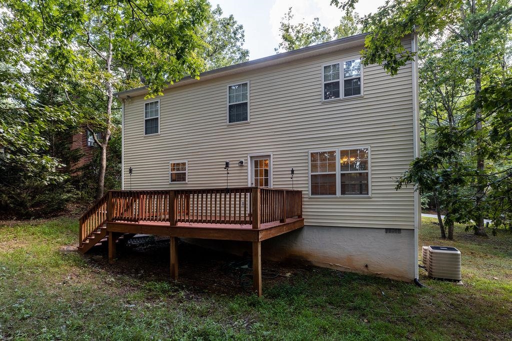 661 JEFFERSON DR, PALMYRA, Virginia 22963, 4 Bedrooms Bedrooms, ,2 BathroomsBathrooms,Residential,661 JEFFERSON DR,667686 MLS # 667686