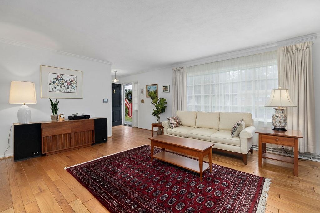 866 KENT RD, WAYNESBORO, Virginia 22980, 3 Bedrooms Bedrooms, ,2 BathroomsBathrooms,Residential,866 KENT RD,667687 MLS # 667687