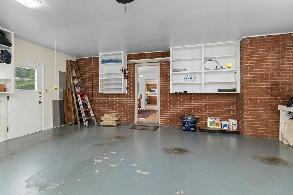 866 KENT RD, WAYNESBORO, Virginia 22980, 3 Bedrooms Bedrooms, ,2 BathroomsBathrooms,Residential,866 KENT RD,667687 MLS # 667687