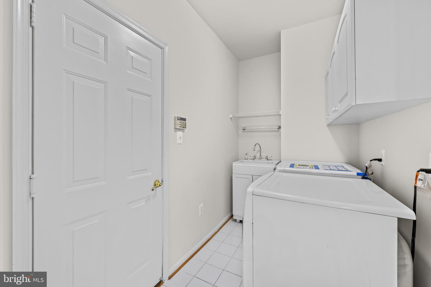 42920 CATTAIL MEADOWS PL, BROADLANDS, Virginia 20148, 5 Bedrooms Bedrooms, ,4 BathroomsBathrooms,Residential,For sale,42920 CATTAIL MEADOWS PL,VALO2099904 MLS # VALO2099904