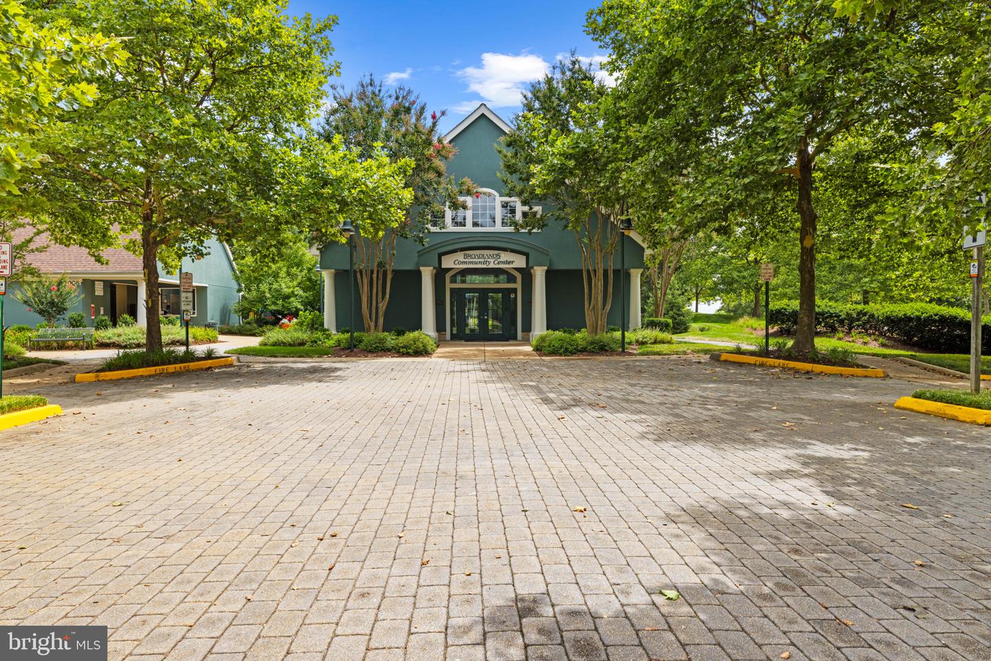 42920 CATTAIL MEADOWS PL, BROADLANDS, Virginia 20148, 5 Bedrooms Bedrooms, ,4 BathroomsBathrooms,Residential,For sale,42920 CATTAIL MEADOWS PL,VALO2099904 MLS # VALO2099904