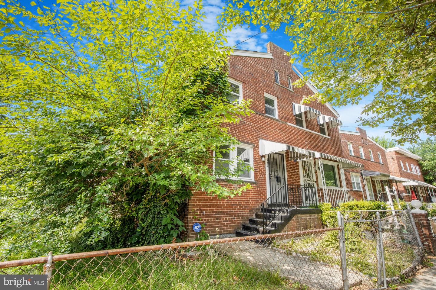 627 FORRESTER ST SE, WASHINGTON, District Of Columbia 20032, 3 Bedrooms Bedrooms, ,1 BathroomBathrooms,Residential,For sale,627 FORRESTER ST SE,DCDC2206472 MLS # DCDC2206472