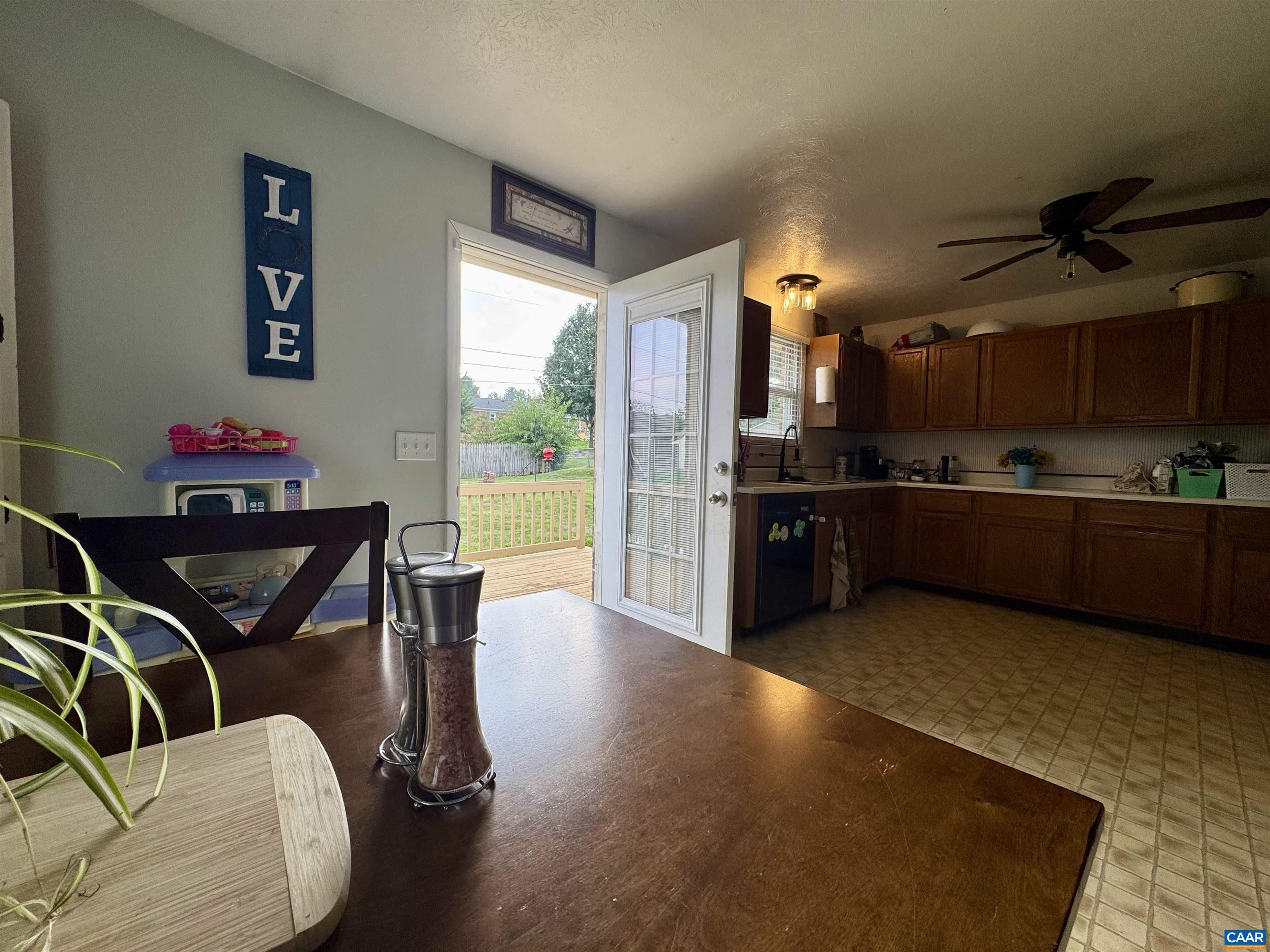 96 MILL STONE DR, VERONA, Virginia 24482, 3 Bedrooms Bedrooms, ,2 BathroomsBathrooms,Residential,96 MILL STONE DR,667701 MLS # 667701