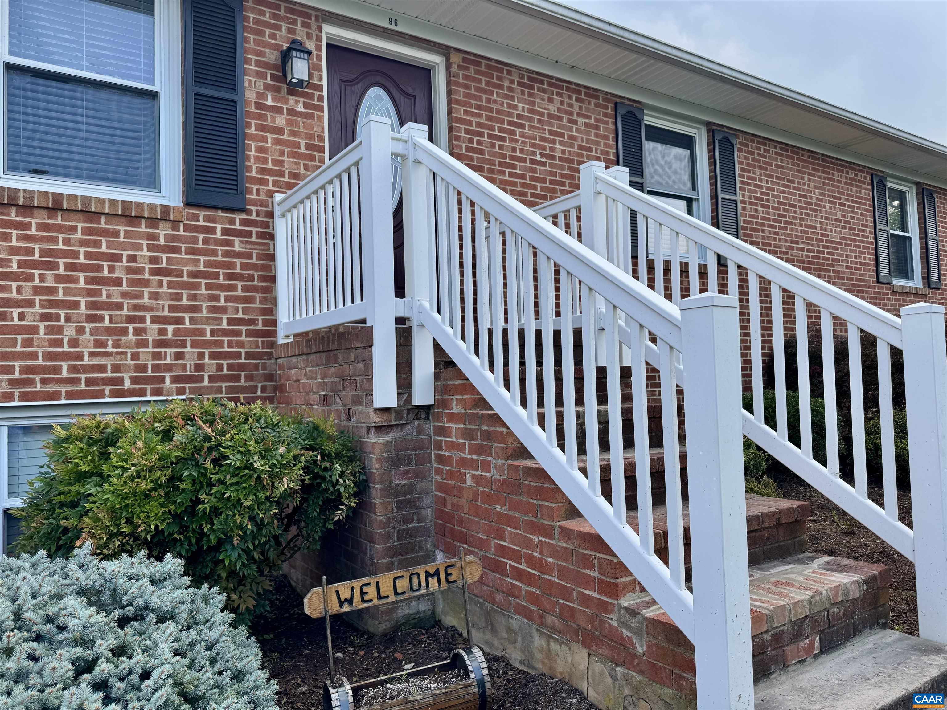 96 MILL STONE DR, VERONA, Virginia 24482, 3 Bedrooms Bedrooms, ,2 BathroomsBathrooms,Residential,96 MILL STONE DR,667701 MLS # 667701