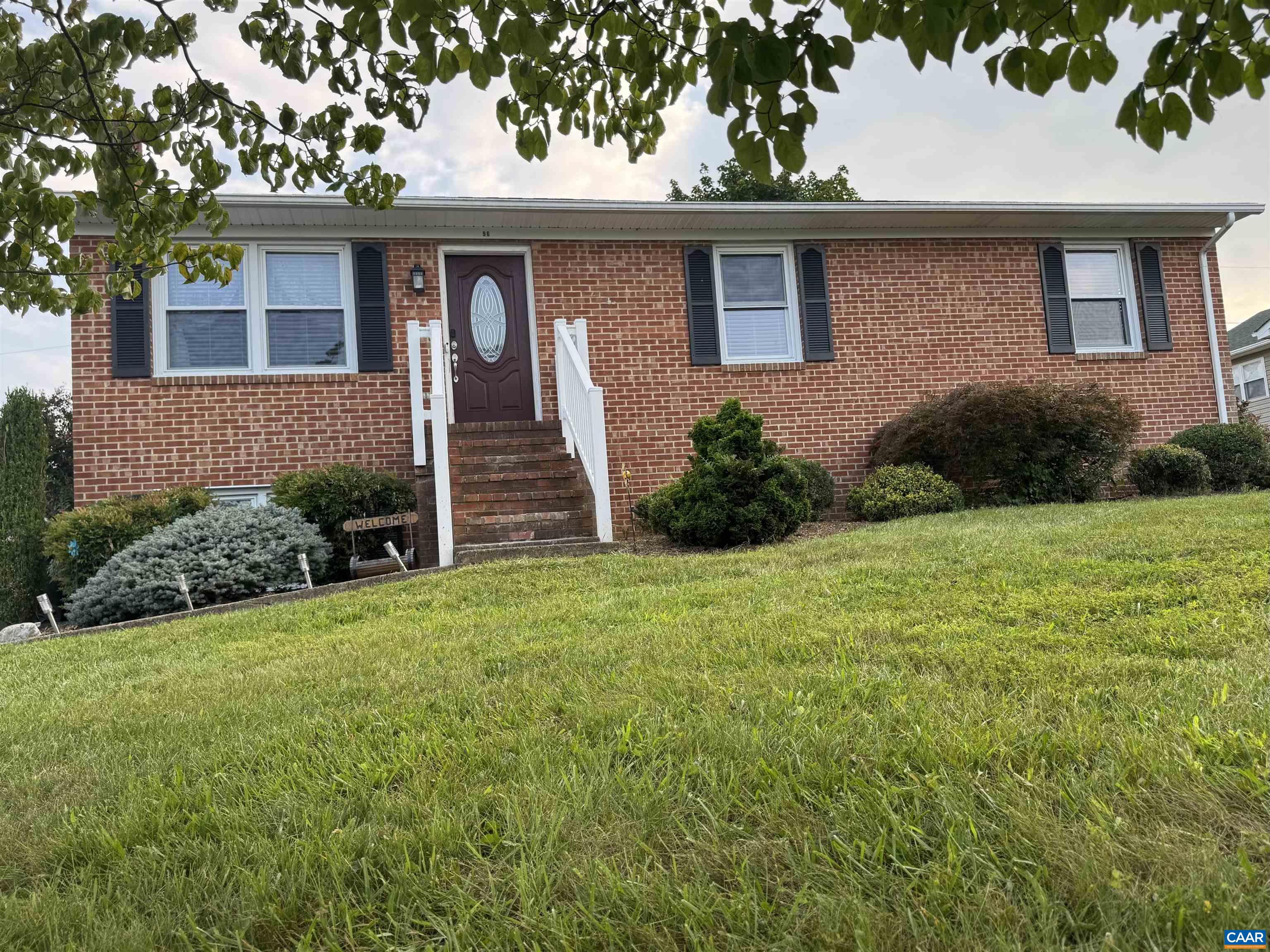 96 MILL STONE DR, VERONA, Virginia 24482, 3 Bedrooms Bedrooms, ,2 BathroomsBathrooms,Residential,96 MILL STONE DR,667701 MLS # 667701