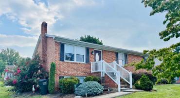 96 MILL STONE DR, VERONA, Virginia 24482, 3 Bedrooms Bedrooms, ,2 BathroomsBathrooms,Residential,96 MILL STONE DR,667701 MLS # 667701